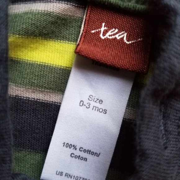 Tea Collection hooded romper, 0-3 months - Picture 2 of 2